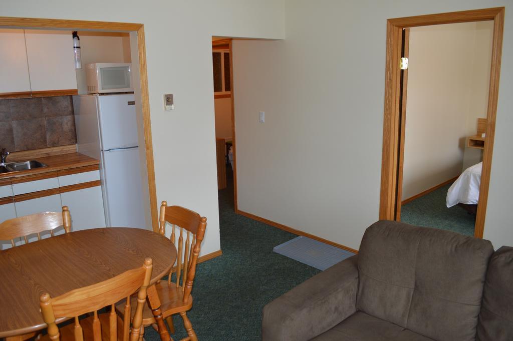 Motel Tyrol Radium Hot Springs Chambre photo